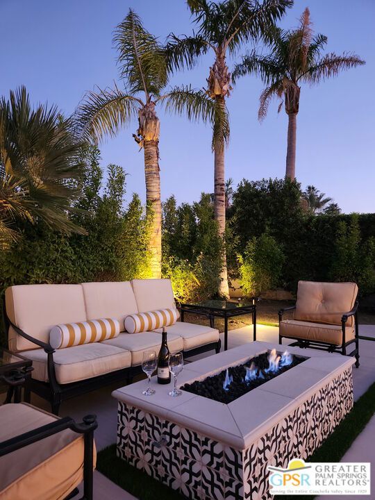 36660 Palm Court, Rancho Mirage CA: https://media.crmls.org/mediaz/37513580-3d2d-40a1-b2c8-874c560942f0.jpg