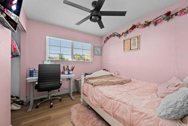 Image 12 of 24 For 706 Ash Street