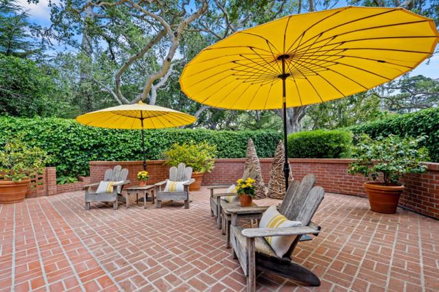 0 Junipero, Carmel CA: https://media.crmls.org/mediaz/37541579-743f-4581-a559-3d946511d612.jpg