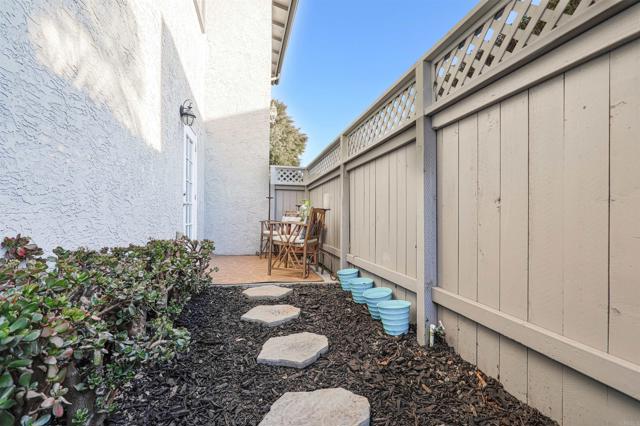 Detail Gallery Image 50 of 53 For 506 Canyon Dr #43,  Oceanside,  CA 92054 - 3 Beds | 2 Baths