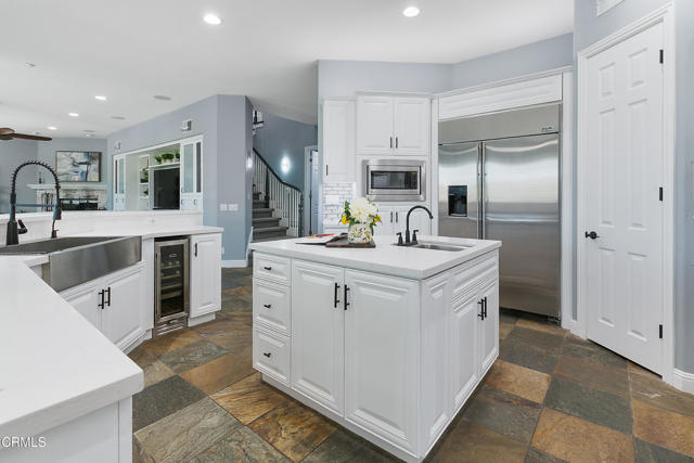 Detail Gallery Image 13 of 67 For 12428 Palmer Dr, Moorpark,  CA 93021 - 5 Beds | 5/1 Baths