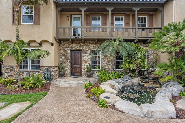 648 California Oak Drive, Vista CA: https://media.crmls.org/mediaz/3755f2a0-d071-4d07-be1c-ca7717c366f0.jpg