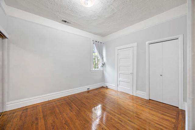 Image 20 of 55 For 4380 24th Street