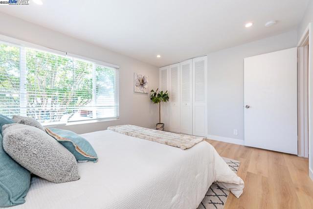 4562 Deerfield Ter, Fremont CA: https://media.crmls.org/mediaz/37594c0c-0bc9-4906-8f50-ffb95de37f02.jpg