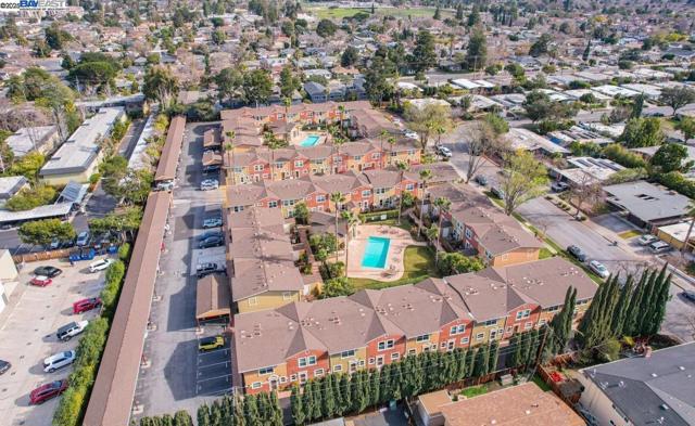 865 Carlisle Way, Sunnyvale CA: https://media.crmls.org/mediaz/3759520b-b9bb-4c78-8ec3-da09cfd0215d.jpg