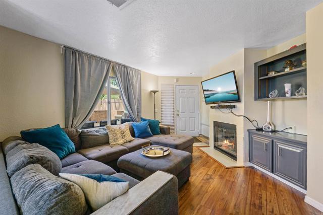 Image 15 of 20 For 13804 Pinkard Way 38