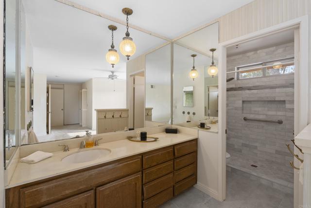 Detail Gallery Image 32 of 57 For 1099 Nugent Court, El Cajon,  CA 92020 - 4 Beds | 3 Baths