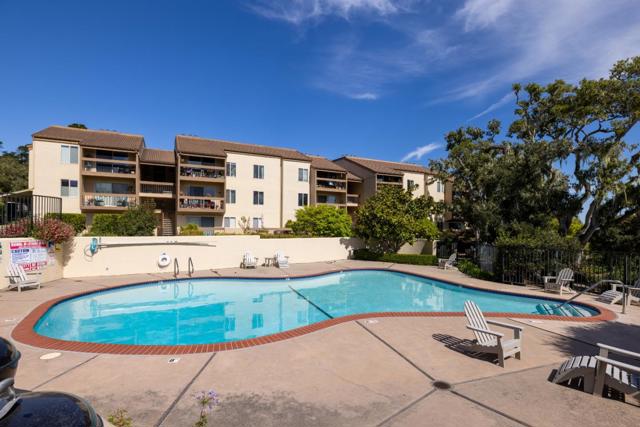 3309 Golden Oaks Lane, Monterey CA: https://media.crmls.org/mediaz/375dd308-b88c-4266-ad0d-9d2a99fd817a.jpg