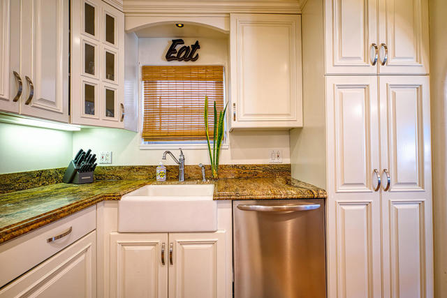 Kitchen102L