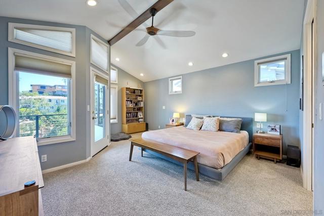 3115 Edith Ln, San Diego CA: https://media.crmls.org/mediaz/375e3c27-04e1-4d8b-8d08-ad871ff69b0f.jpg