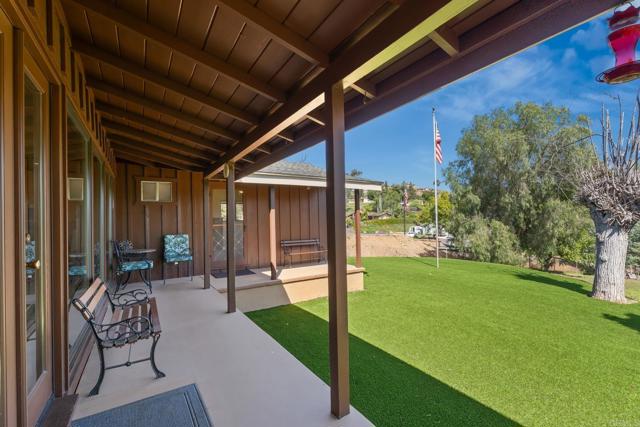 Detail Gallery Image 8 of 59 For 11460 Pinehurst Dr, Lakeside,  CA 92040 - 4 Beds | 3/1 Baths