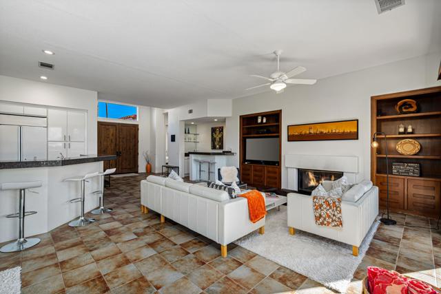 54595 Winged Foot, La Quinta CA: https://media.crmls.org/mediaz/3761cd60-fbff-4b6e-bbb9-472d4c547c6b.jpg