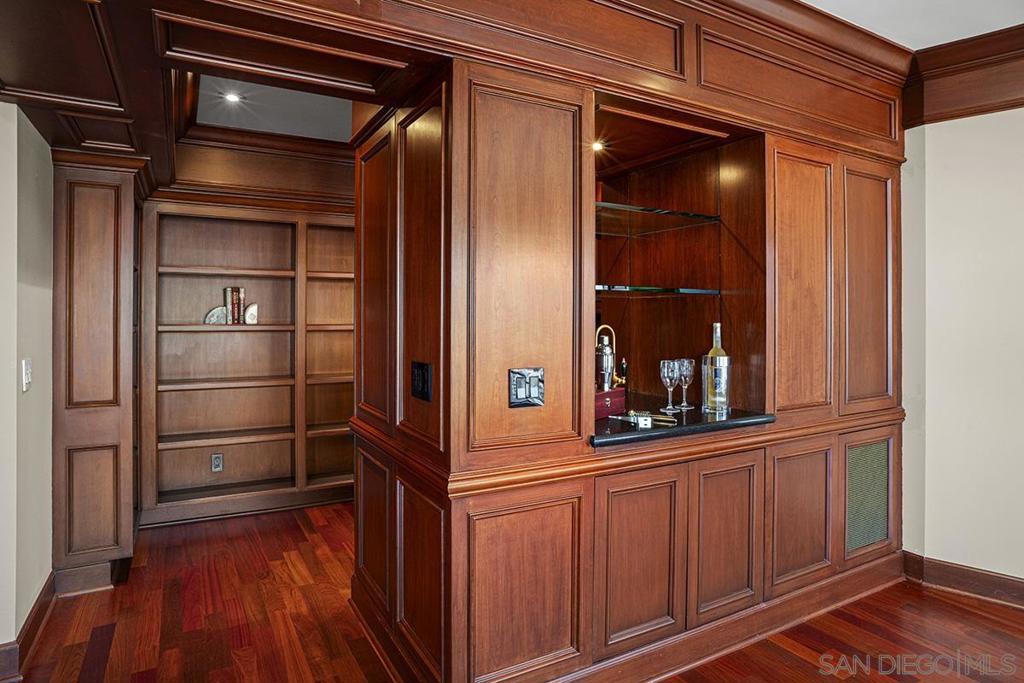 200 Harbor Drive - photo 18