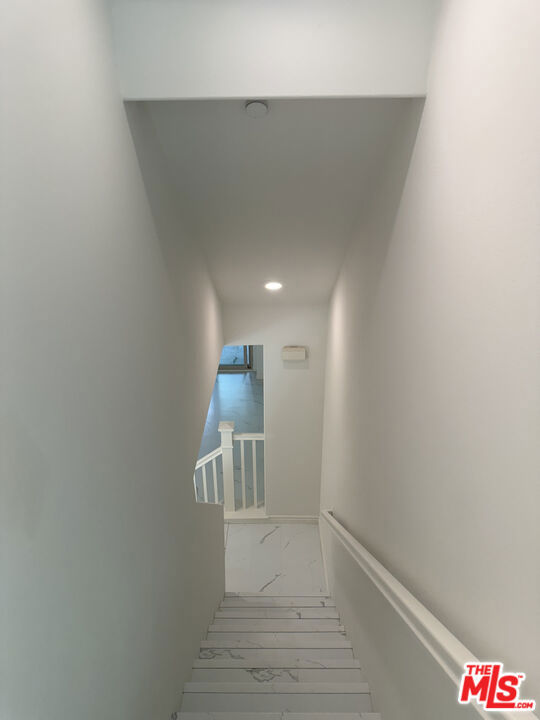 65 Plateau, Irvine CA: https://media.crmls.org/mediaz/37632e5f-db00-457c-a342-23744f4c249e.jpg