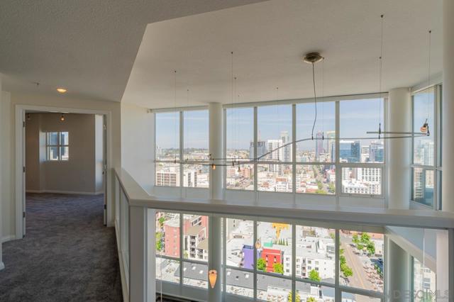 510 1st Ave, San Diego CA: https://media.crmls.org/mediaz/3763f00d-6d12-4caa-adf0-c8968075faa0.jpg