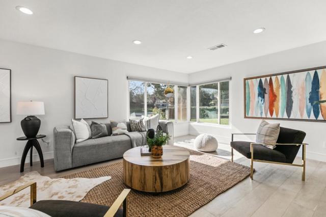 990 Rose Avenue, Mountain View CA: https://media.crmls.org/mediaz/3765fcc8-53f8-45e0-ab28-5408f53181c5.jpg