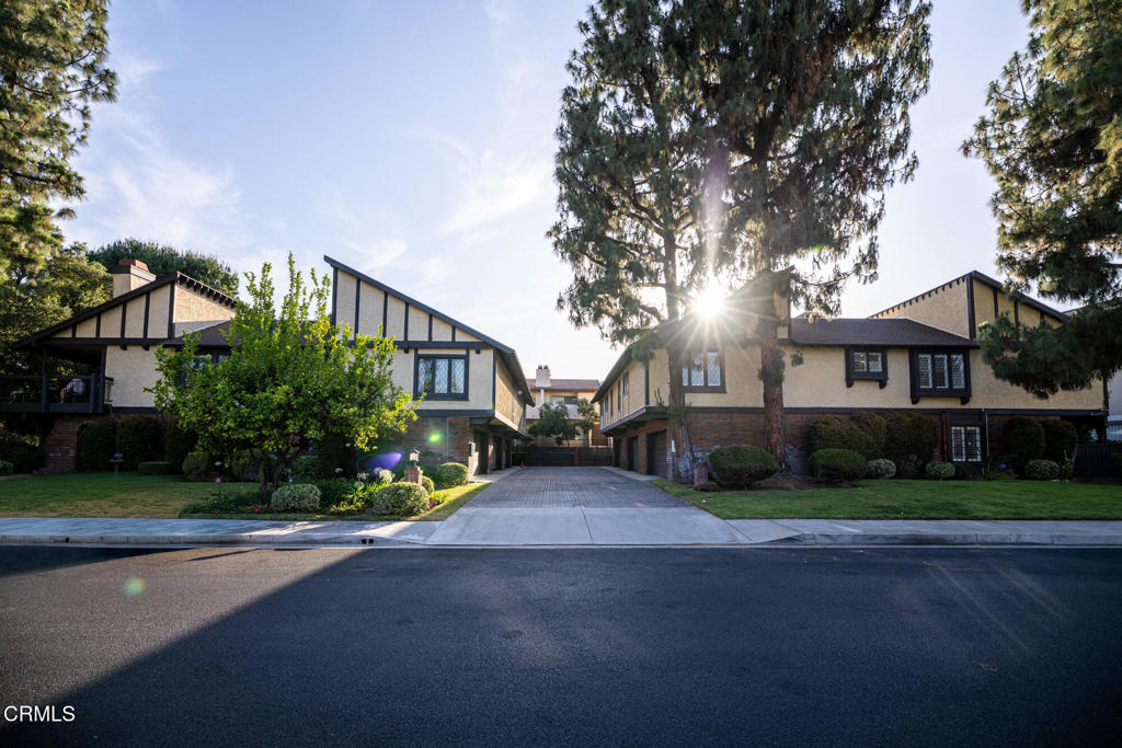 503 W Duarte Road #6