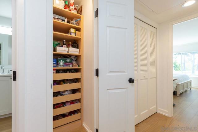 12270 Corte Sabio, San Diego CA: https://media.crmls.org/mediaz/37669691-5525-4182-be58-1779c9d82b84.jpg