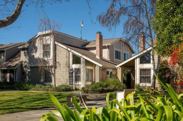 2272 Creek Bed Court, Santa Clara CA: https://media.crmls.org/mediaz/37669fcd-3f78-4cf6-8ae5-91fc9e4fcb66.jpg