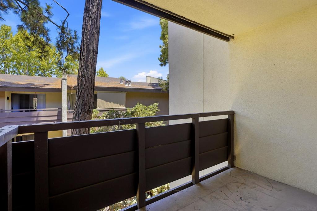 1621 Hotel Circle S - photo 16