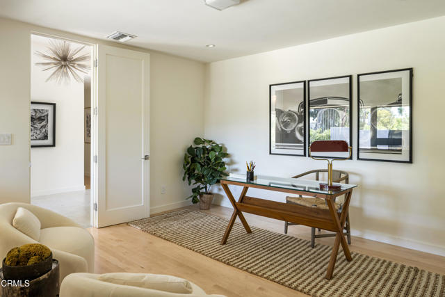 2755 E California Boulevard, Pasadena CA: https://media.crmls.org/mediaz/3766e660-b2cd-4b5e-944a-7d91f3dd2f56.jpg
