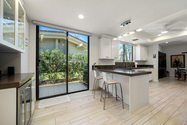 75768 Valle Vista Drive, Indian Wells CA: https://media.crmls.org/mediaz/3767373f-d3f8-4f1c-bbe4-7a806748586a.jpg