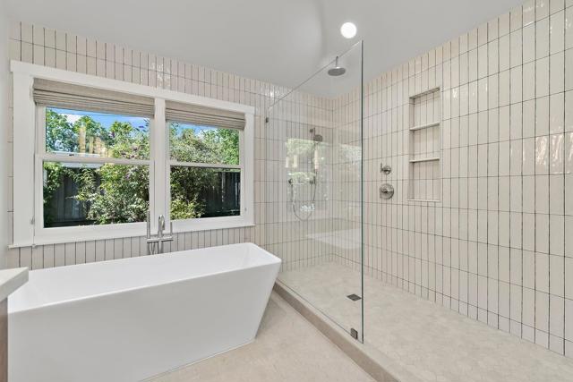 838 Cherrystone Drive, Los Gatos CA: https://media.crmls.org/mediaz/37691525-6c2e-4bf9-9dbe-9ae08089831f.jpg