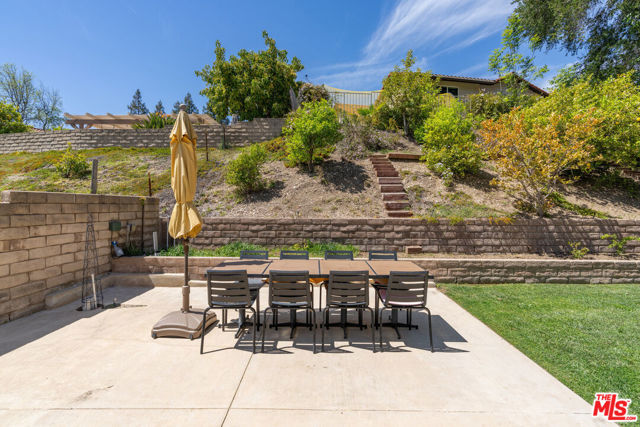 683 Triunfo Canyon Road, Westlake Village CA: https://media.crmls.org/mediaz/376ad144-9776-4caa-93a7-65ee3c8515e0.jpg