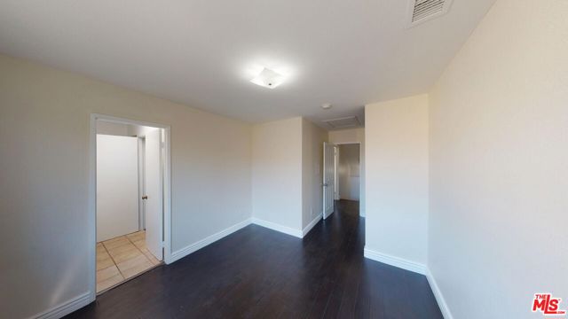 14401 Plummer Street, 23 photo 10