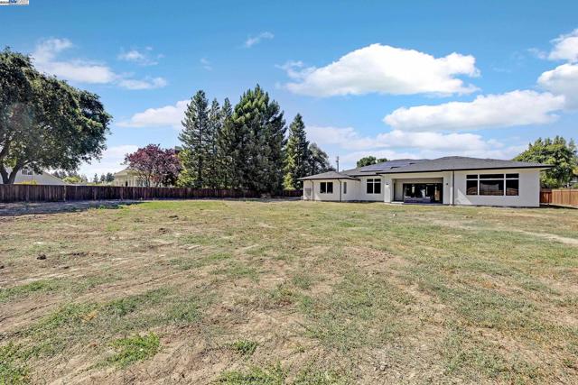 Image 24 of 60 For 3707 Trenery Drive