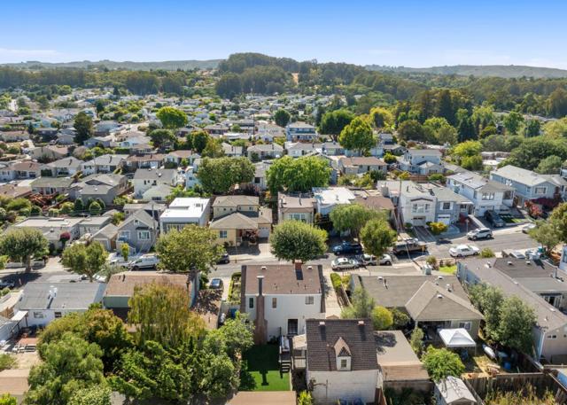 160 Cypress Avenue, San Bruno CA: https://media.crmls.org/mediaz/376c4e4f-8551-462d-9630-9ed230a8fd5b.jpg