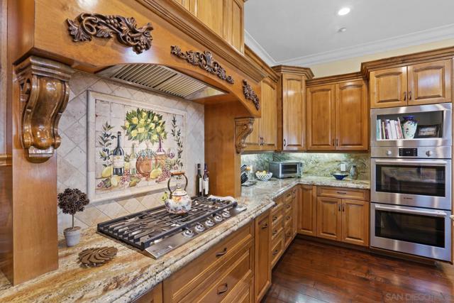 2224 Dos Lomas, Fallbrook CA: https://media.crmls.org/mediaz/376ca126-58f6-4040-97a0-db7936378082.jpg
