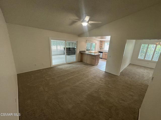 6439 Hazel Circle, Simi Valley CA: https://media.crmls.org/mediaz/376d60a9-615d-47c6-8e84-f442ec141677.jpg