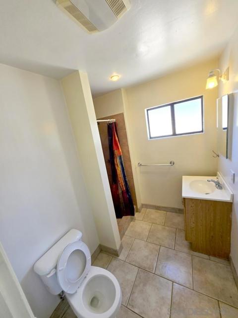 5361 Central Ave, Bonita CA: https://media.crmls.org/mediaz/376f91d9-26f9-4a71-a86b-e51bac73bb4f.jpg