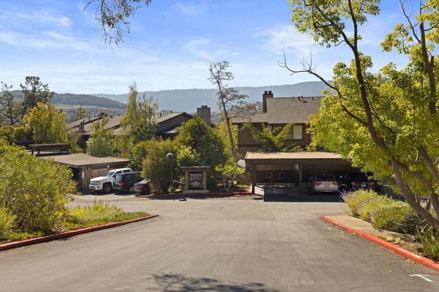 3350 La Mesa Drive, San Carlos CA: https://media.crmls.org/mediaz/376f93fd-5887-4027-9d4f-2e82669bac34.jpg