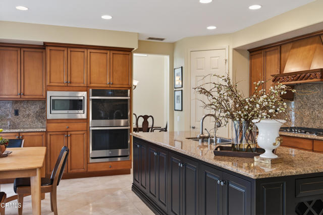 Detail Gallery Image 13 of 48 For 2830 Avenida De Autlan, Camarillo,  CA 93010 - 5 Beds | 4/1 Baths