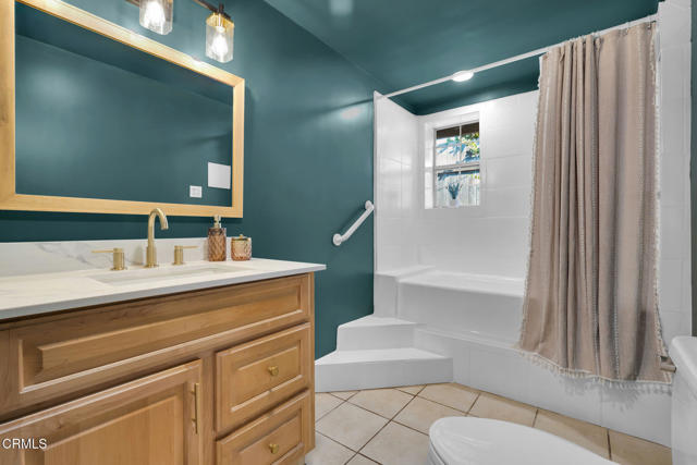 410 W Spazier Avenue, Burbank CA: https://media.crmls.org/mediaz/37714bff-c66c-43ee-a408-ed23b2ad77a2.jpg