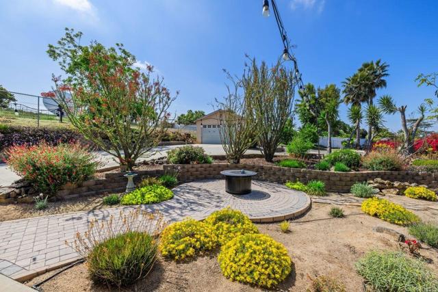 10171 Ramona Drive, Spring Valley CA: https://media.crmls.org/mediaz/3771b251-14bd-4be3-bc35-c2edf24f613e.jpg