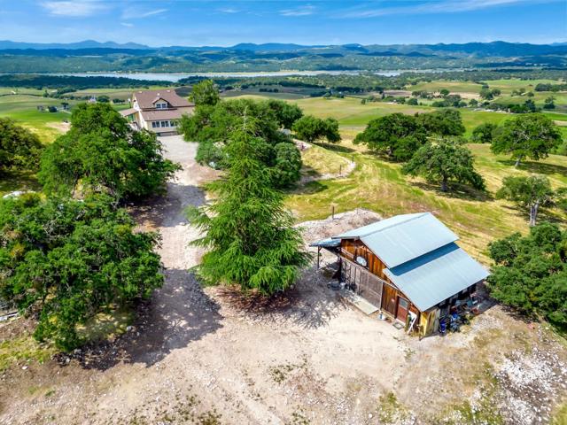 70500 Bradley Lockwood Road, Lockwood CA: https://media.crmls.org/mediaz/3771d6cd-5b48-4e6c-a275-4560e7ae3d2d.jpg