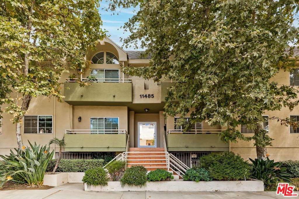 11485 Moorpark Street 5, Studio City, CA 91602