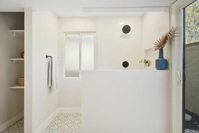 Image 35 of 40 For 17515 Devereux Rd