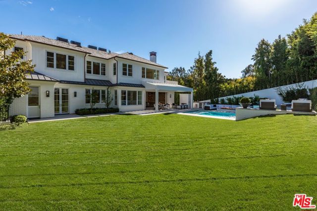 755 Napoli Drive, Pacific Palisades CA: https://media.crmls.org/mediaz/377288ef-3592-46ec-a6a2-837fe27e6a4a.jpg