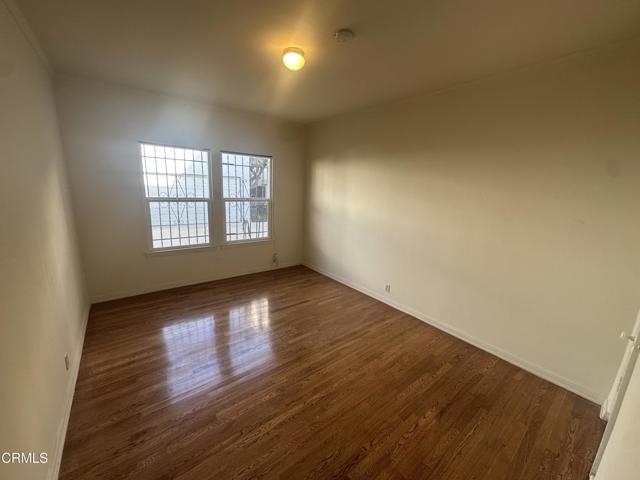 Detail Gallery Image 10 of 11 For 130 Orlando Ave #130 1/2,  Los Angeles,  CA 90048 - 2 Beds | 1 Baths