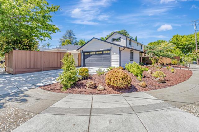 2225 Montezuma Drive, Campbell CA: https://media.crmls.org/mediaz/3772f230-0dbc-4e05-b2e1-e9a16e193531.jpg
