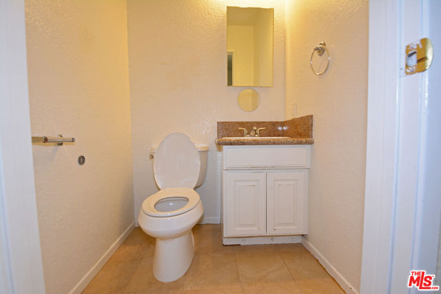 3630 2nd Avenue photo 23