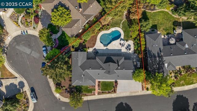 230 Vallecito Lane, Walnut Creek CA: https://media.crmls.org/mediaz/37732397-8b26-4b26-b28a-e0b9f163d0b3.jpg