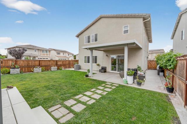 6707 Oakum Way, Stockton CA: https://media.crmls.org/mediaz/3773389b-7948-4d62-91c8-f02514d0bafd.jpg
