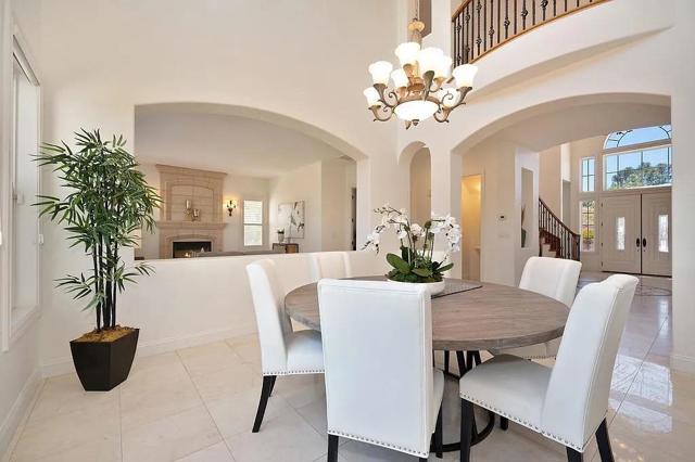 2791 Giorno Way, El Dorado Hills CA: https://media.crmls.org/mediaz/3774c549-7bb3-4aa5-a522-d4dbc73b3f68.jpg