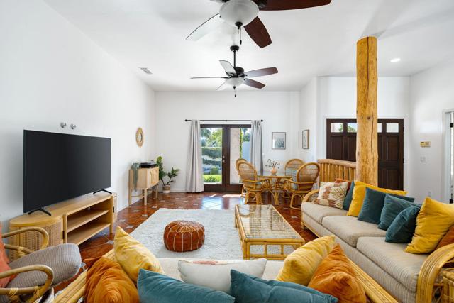 52685 Avenida Ramirez, La Quinta CA: https://media.crmls.org/mediaz/3774e9a3-db42-4be5-805c-689f7b774d72.jpg