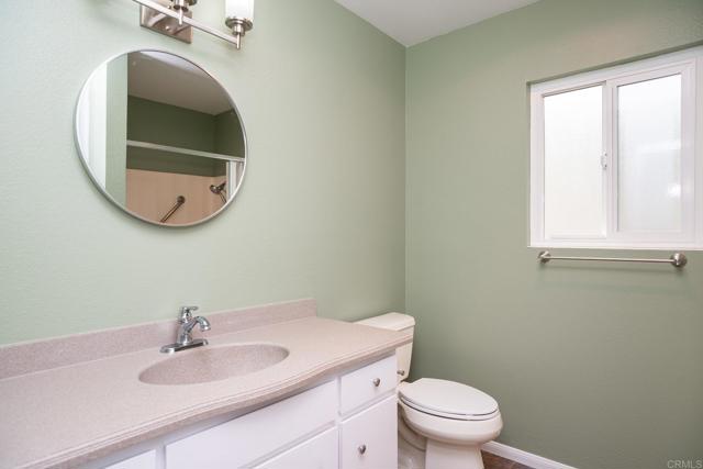 Detail Gallery Image 27 of 53 For 831 Parsley Way, Oceanside,  CA 92057 - 2 Beds | 2 Baths